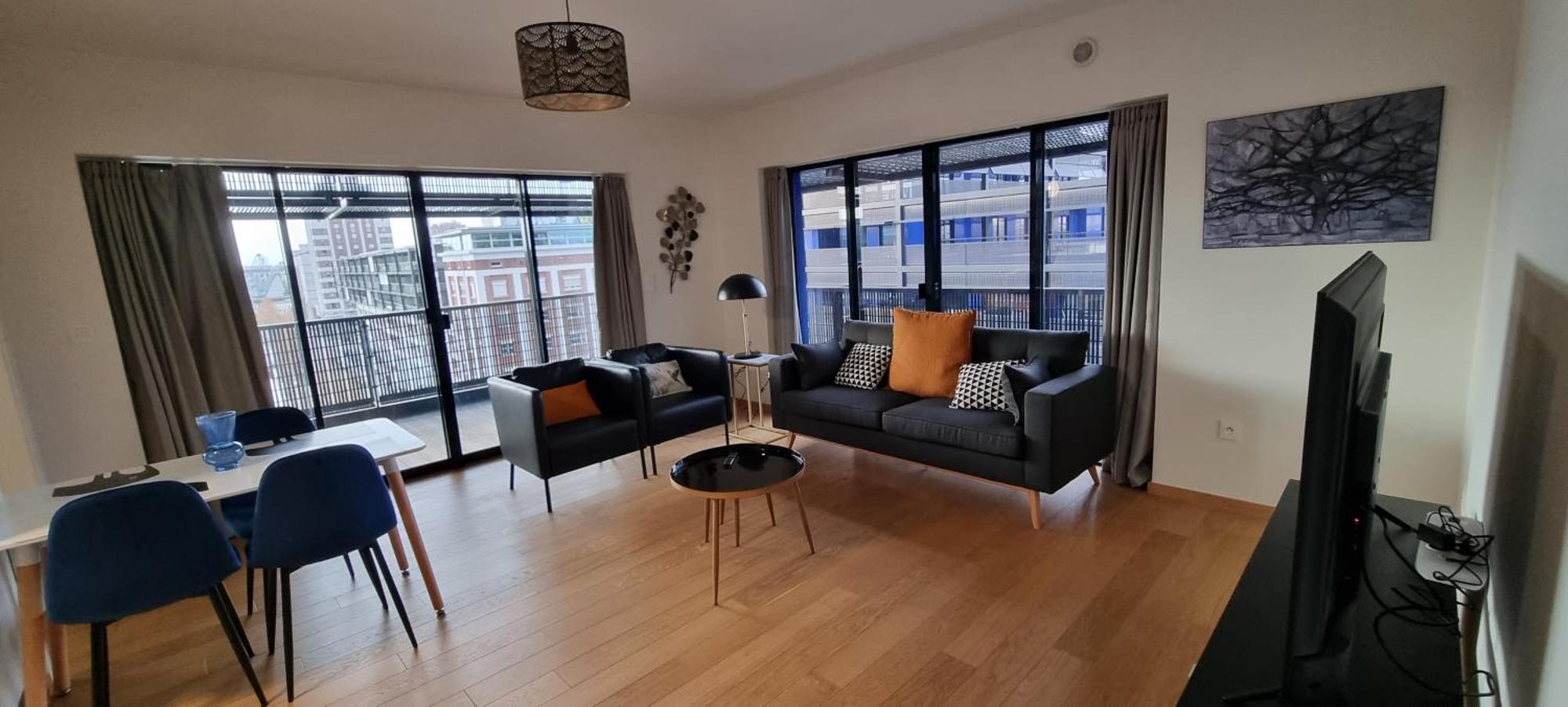 Bel Appartement Contemporain Avec Terrasse Climatisation Et Parking Payant En Option Strasbourg Exterior foto