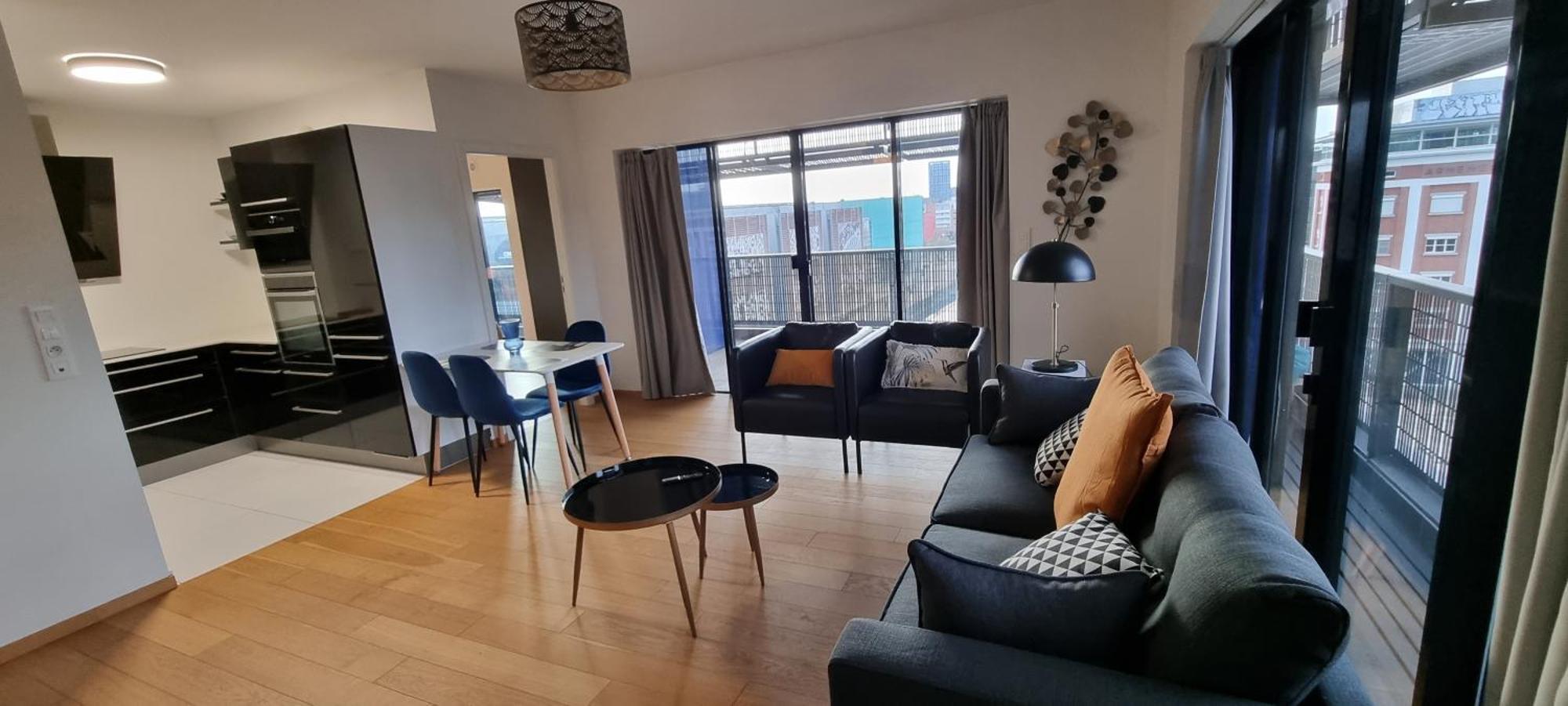 Bel Appartement Contemporain Avec Terrasse Climatisation Et Parking Payant En Option Strasbourg Exterior foto